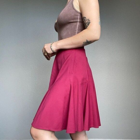 Vintage IGI & IGI 90s Tennis Skirt Pleated Berry Red Size Small Made in Italy - Picture 8 of 10